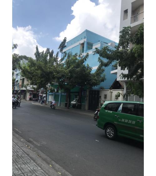 NHÀ CẦN BÁN - QUẬN 1