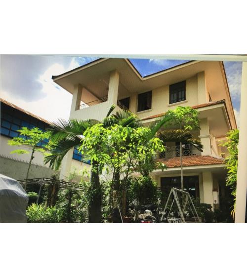 BIỆT THỰ CẦN BÁN - Q.T BÌNH